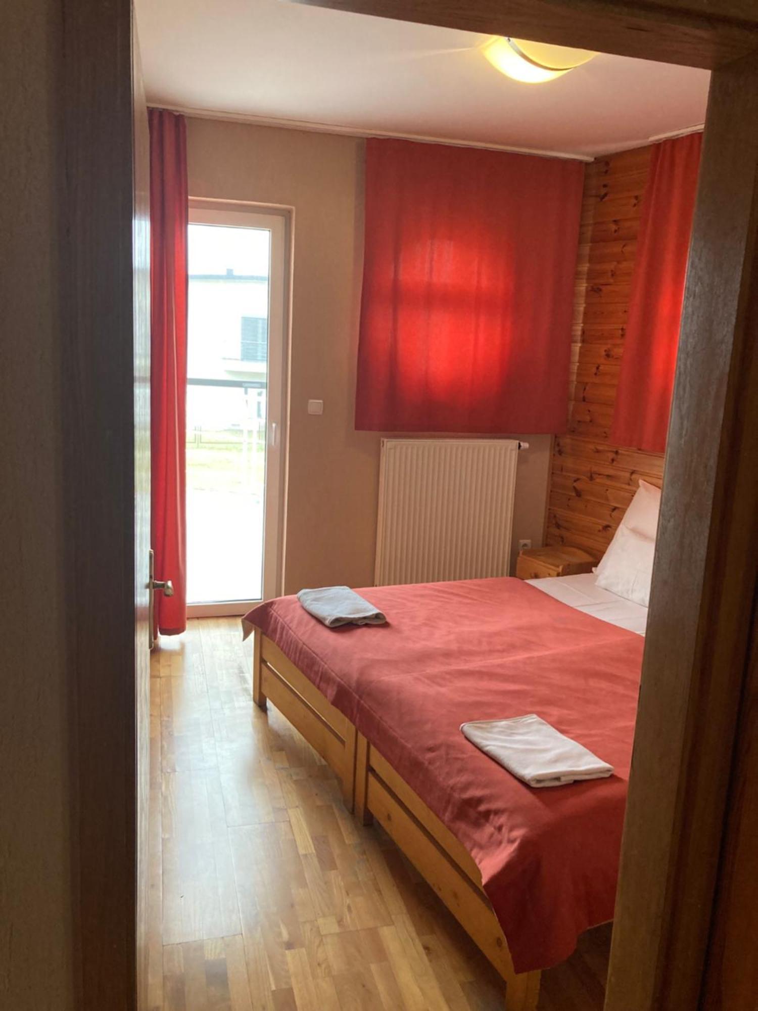 Nautilus Etterem Es Panzio Otel Dabas Dış mekan fotoğraf