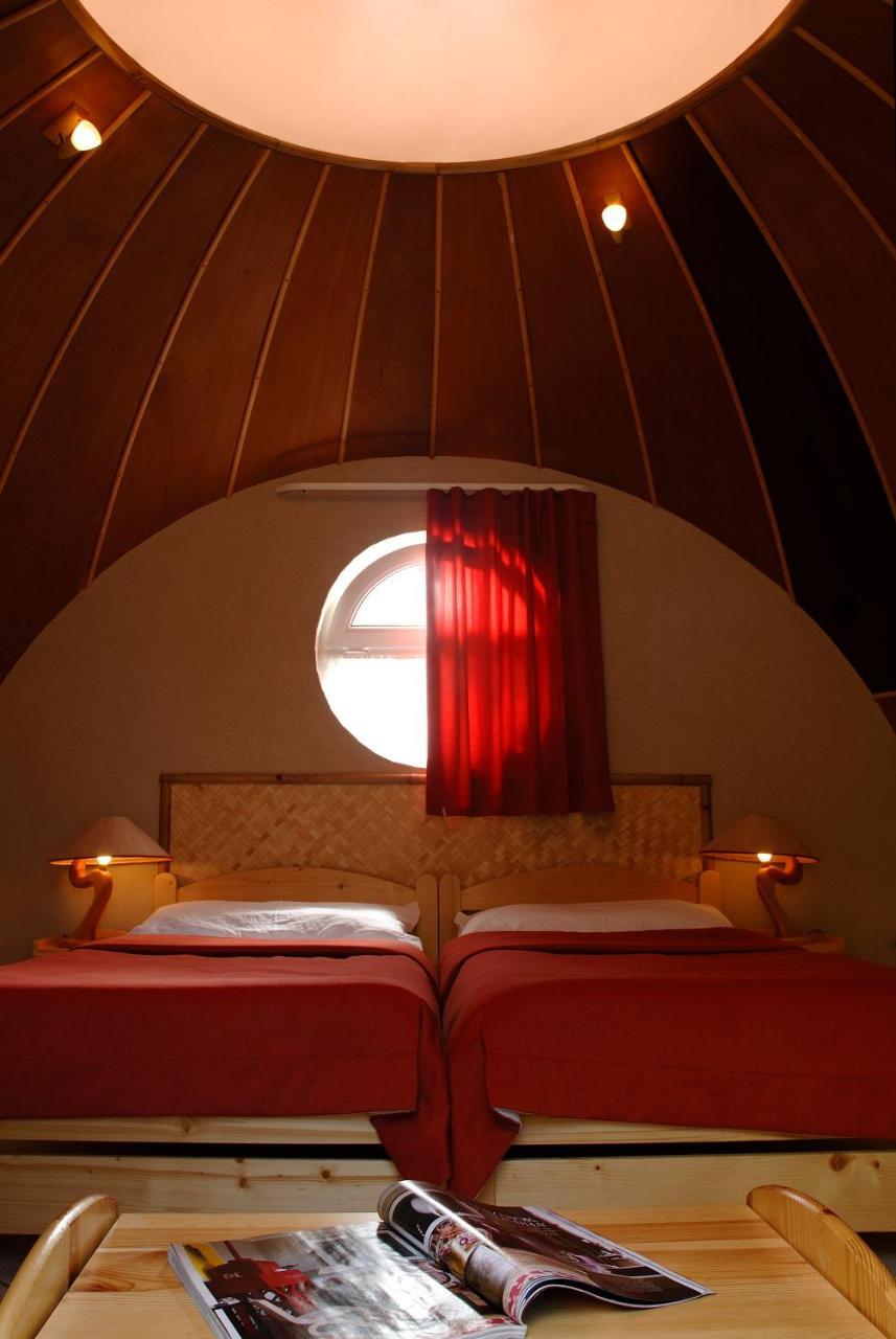 Nautilus Etterem Es Panzio Otel Dabas Dış mekan fotoğraf